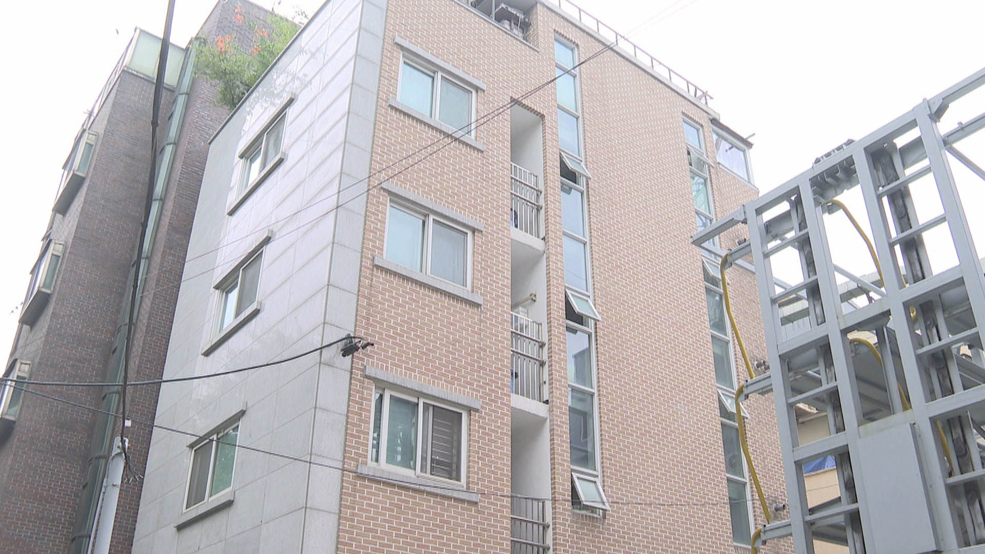 "월세가 아까워요"…속 타는 자취생들