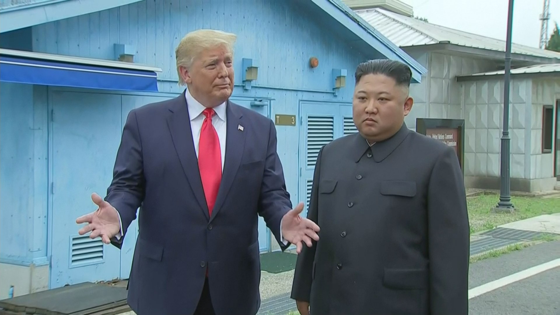 "트럼프, <em class='find'판문점온라인카지노 검증</em 문대통령 동행거절…北 원치않아"