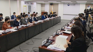 여가부 "박원순 고소인은 법상 피해자"…위원회 긴급소집