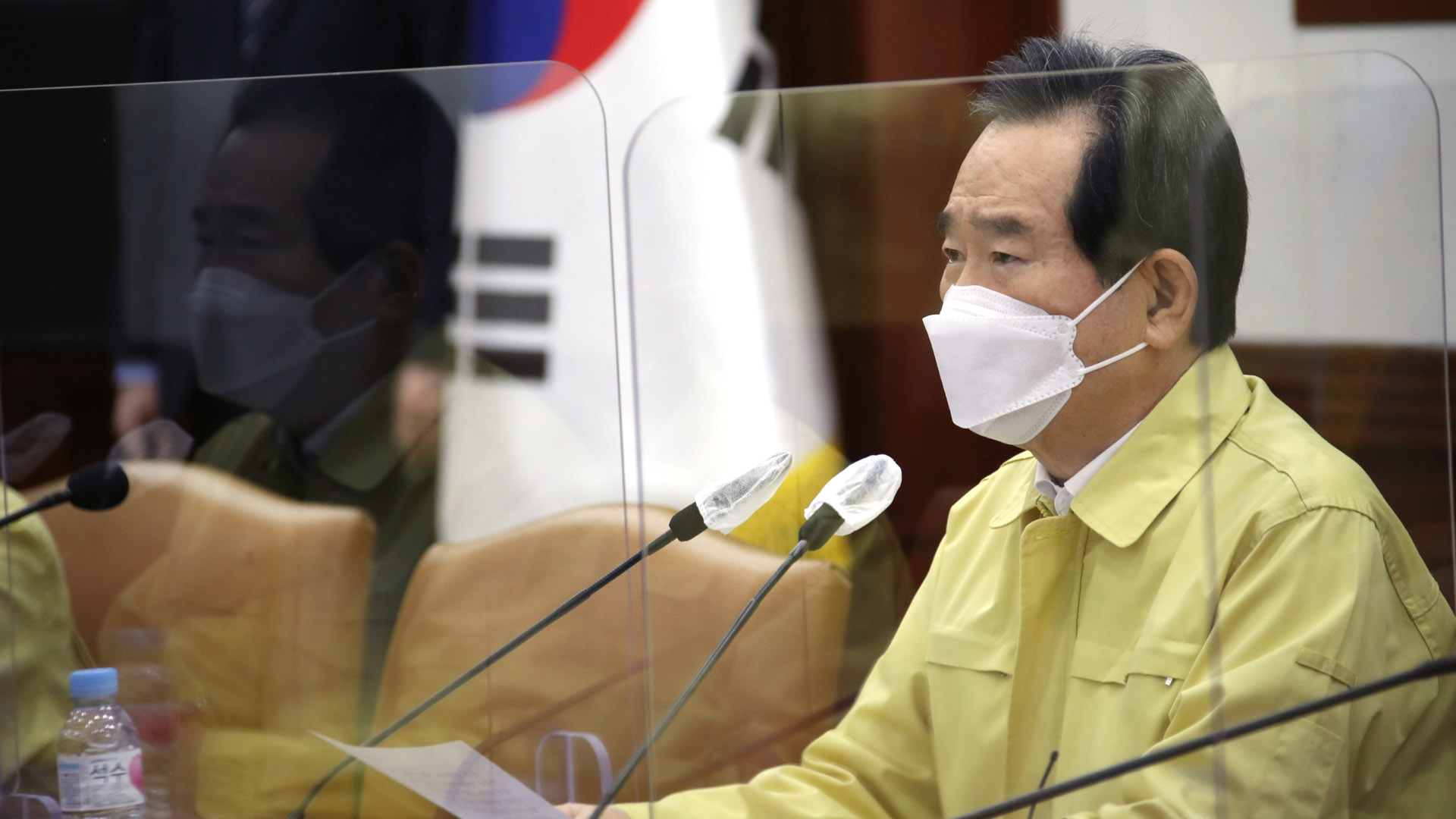 정총리 "독감 접종-사망 인과관계 철저 규명"