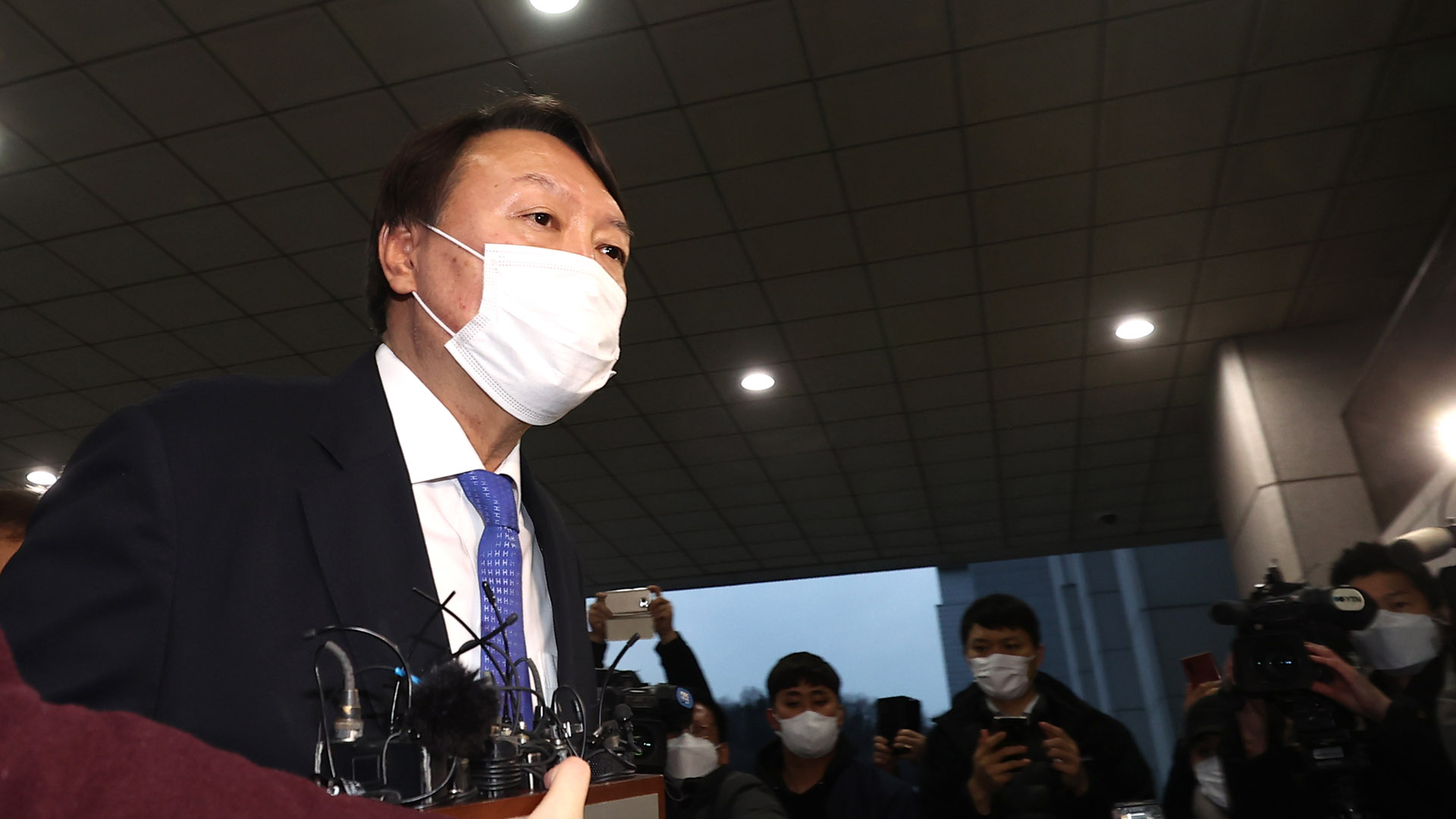 윤석열 온라인카지노 처벌위 D-1…秋-尹 장외전 치열