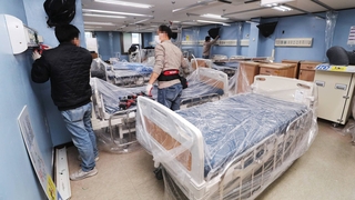 수도권, 병상 확보 총력전…추모공원 부지도 검토