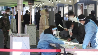 서울 감소세 계속…"확실하게 전파 고리 끊어야"