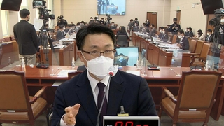 정치적 중립성 공방…"尹 1호 수사대상" 신경전도