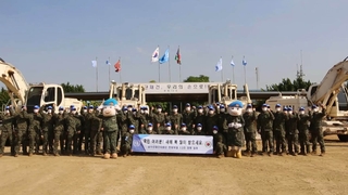 "필승!"…해외파병부대 장병들의 힘찬 새해 인사