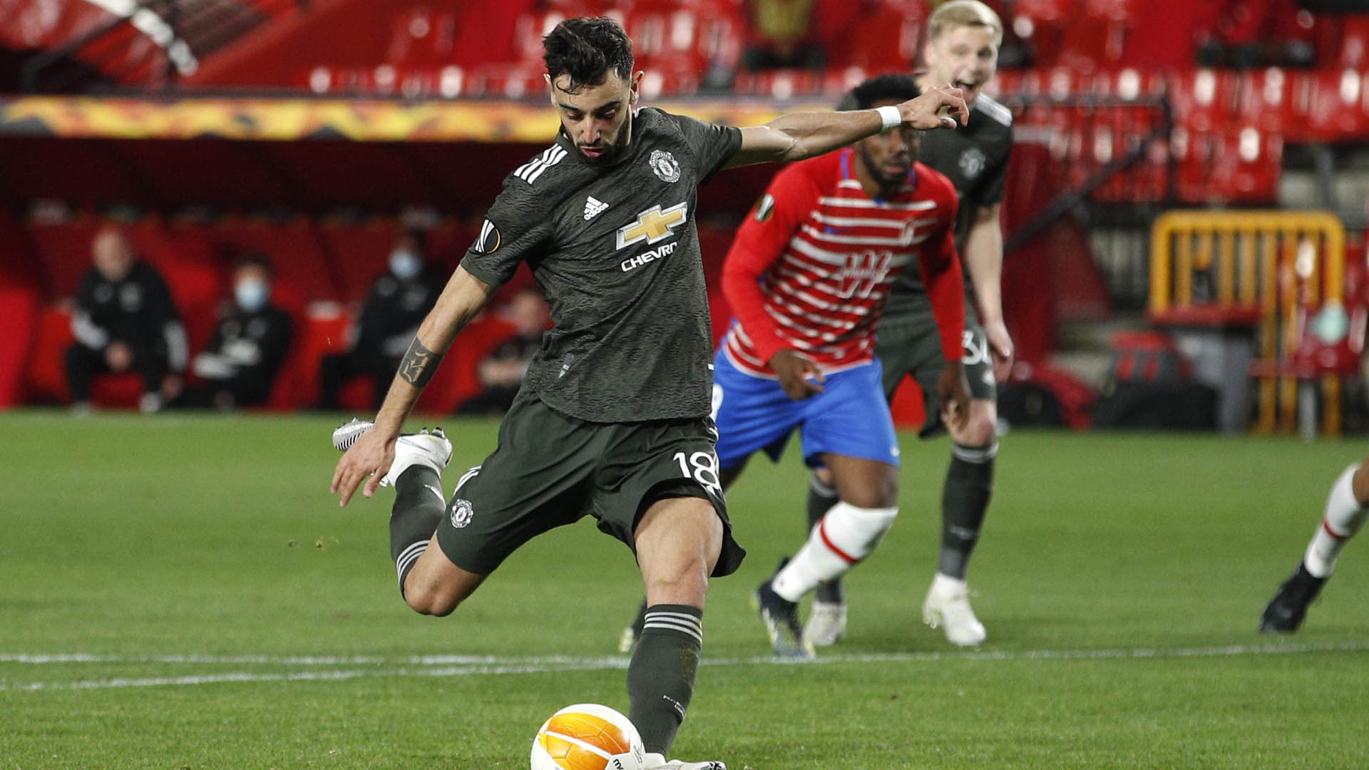 맨유, 그라나다 꺾고 유로파리그 4강 가까이…래시퍼드 선제골