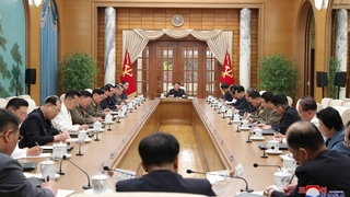 김정은, 한달 만에 등장해 회의…대미 메시지는 없어