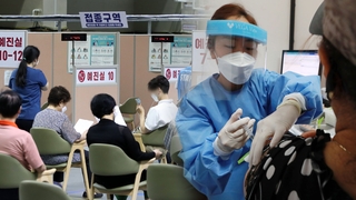 하반기 접종 본격화…1차 AZ→2차 화이자 교차접종