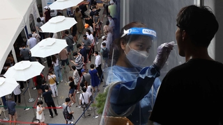 연휴에도 월요일 기준 최다…"전국 확산 우려"