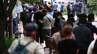 비수도권 3일째 500명대 확진…행락철 연휴에 확산 우려