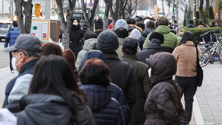 불안한 위드코로나…"방역지침만으론 역부족"