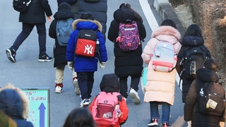 내일부터 수도권 등교 축소…"접종 확대 집중"