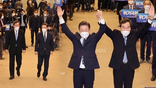 보란 듯이 광주 동행…이재명 "단결된 힘으로"