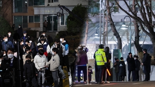 '결정의 날'…이 시각 대선후보 자택 앞