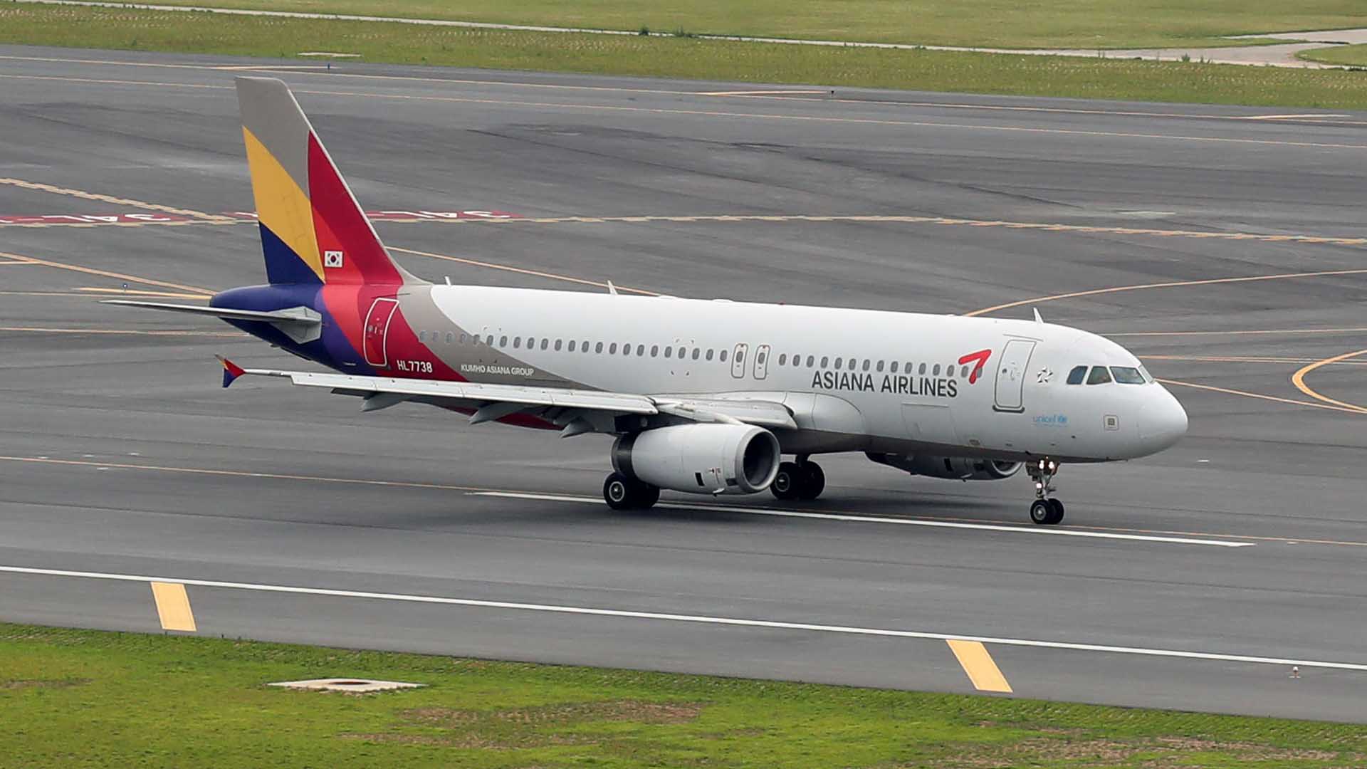 [비즈&] 아시아나항공, 인천∼日나고야 노선 11개월만에 재개 外