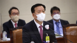 "기획 편입학 수준" 사퇴 압박에도 정호영 "문제 없다"