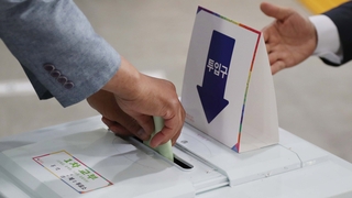 [이 시각 투표소] 10시 서울 투표율 8.2%…지난해보다 다소 주춤