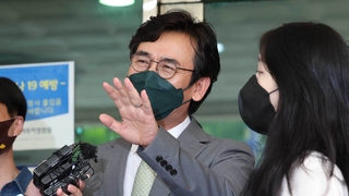 '한동훈 명예훼손 혐의' 유시민 벌금형…"항소할 것"