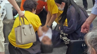 [1번지 전화인터뷰] 아베 전 일본 총리, 유세 중 피격…"심폐 정지"