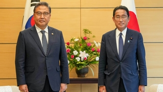 박진, 기시다에 윤대통령 메시지 전달…"신뢰할수 있는 파트너"