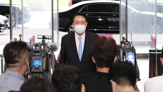 업무복귀 윤대통령 "초심 지키며 국민 뜻 받들겠다"