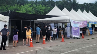 위중증 한 달 새 8배 급증…연휴 뒤 확진자 증가 우려