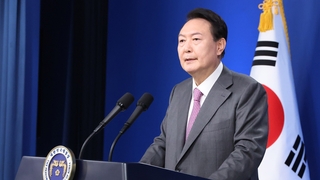 지지율·이준석…민감한 질문엔 즉답 피해