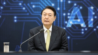 윤대통령 "대외 재무건전성 크게 걱정할 상황 아냐…정부 믿어달라"