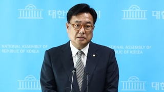 여, 새 비대위원장에 정진석…"독배 피하면 안돼"
