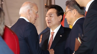 순방 상반된 평가…"가시적 성과" "대통령 사과해야"