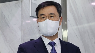 문민정부 첫 장군 강등…전익수 공군 법무실장 준장서 대령으로