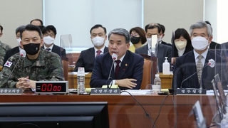 '북 무인기' 책임 공방…"문 정부 잘못" "대통령 사과해야"