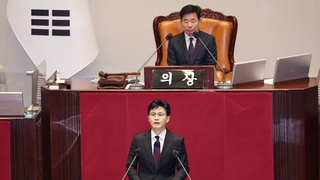 한동훈 '노웅래 문자' 공개 두고 민주·법무부 공방