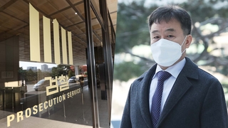 '275억 은닉' 김만배 측근들 기소…키맨 압박