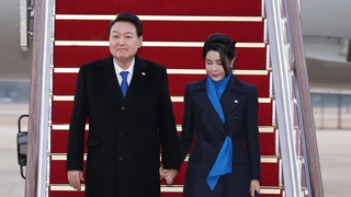 UAE·스위스 순방 마치고 귀국…'세일즈 외교' 성과