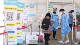 화요일 기준 30주 만에 최소 확진…감소세 뚜렷
