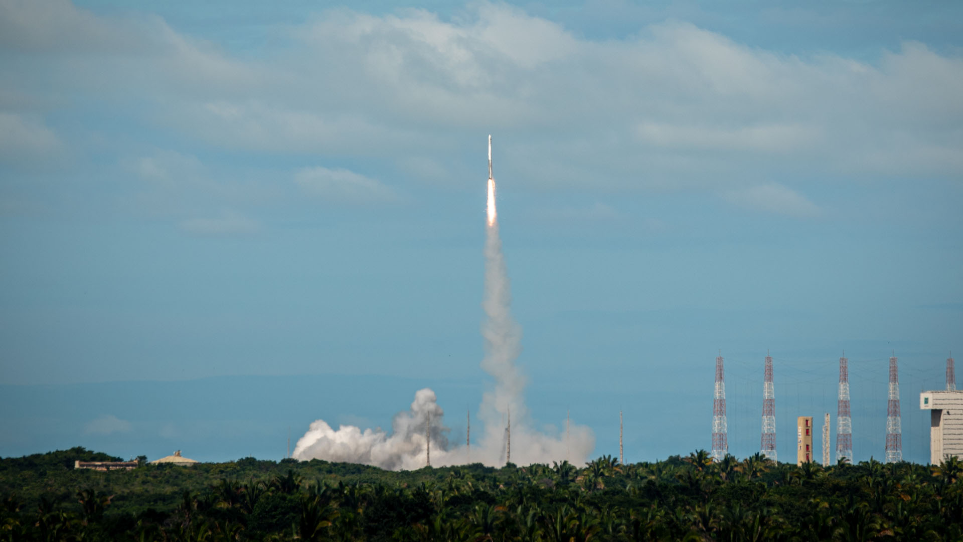국내 첫 <em class='find'민간온라인카지노 후기 유니벳</em '한빛-TLV' 시험발사 성공