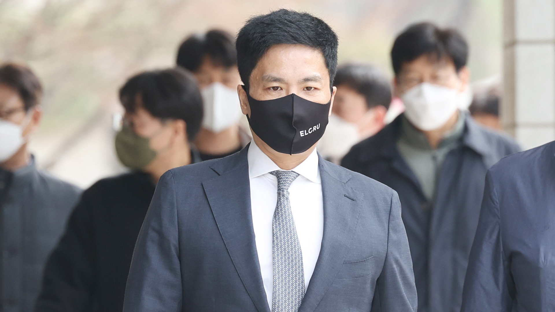 '카지노 룰렛 사이트·배임' 김용빈 대우조선해양건설 회장 구속