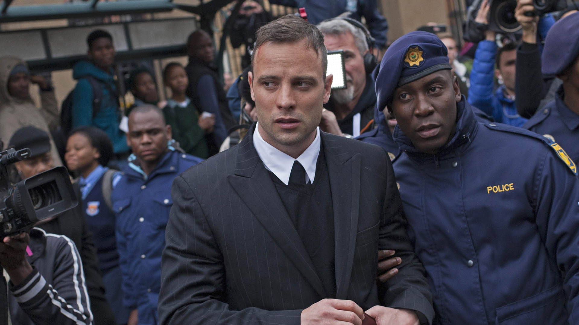 '여친살해' 남아공 의족 <em class='find'온라인카지노 커뮤니티 벳무브</em 피스토리우스 가석방 무산