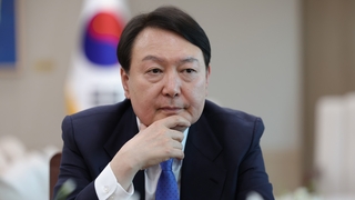 윤대통령 "100년전 일로 무조건 무릎꿇어라 하는건 못받아들여"