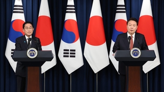 한일 정상 102분간 회담…"후쿠시마 韓시찰단 파견"