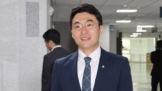꼬리에 꼬리 무는 김남국 코인 의혹…민주 "자체 조사"