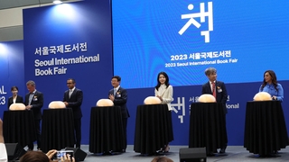 닷새간 열리는 '책 축제'…'파이 이야기' 작가 첫 방한