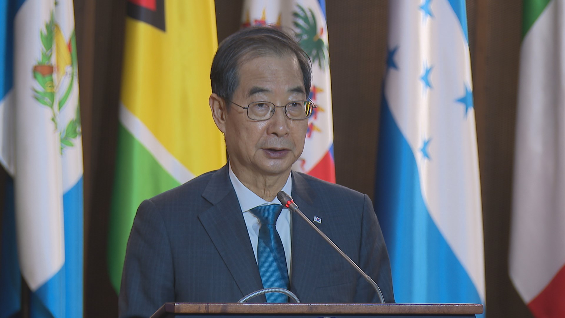 한총리, 6박8일간 중남미 순방…부산엑스포 지지 요청