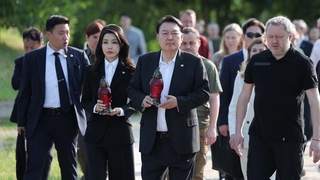 우크라 극비 방문…잠시 후 젤렌스키와 정상회담