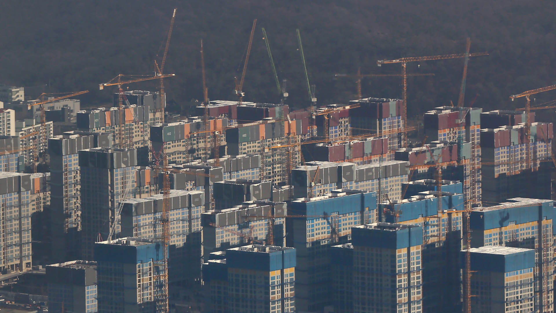 2분기 <em class='find'온라인 카지노 불법</em 현장서 63명 사망…작년 대비 11명 증가