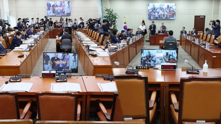 국회 행안위·국방위 파행…8월 국회 첫날부터 삐걱