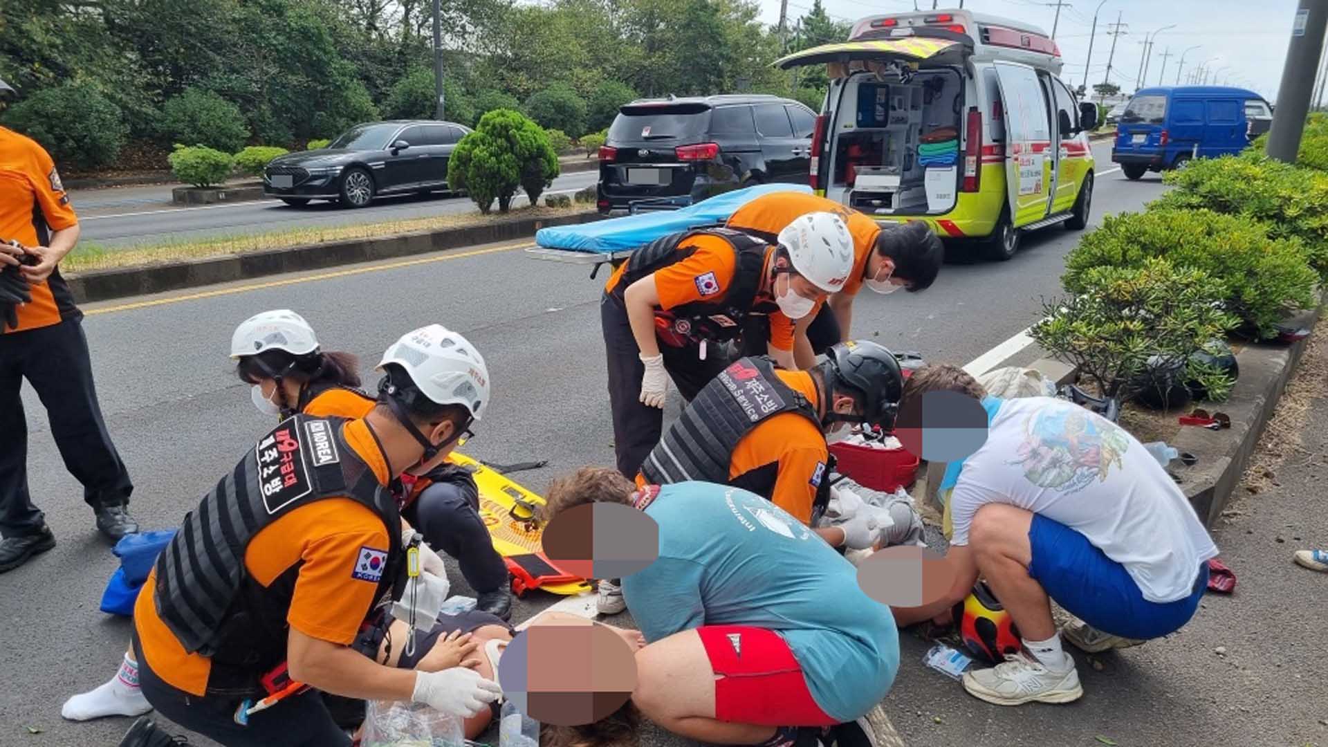 [핫클릭] 잼버리 독일 쌍둥이, 제주서 <em class='find'라이브카지노</em 타다 중경상 外