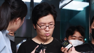 '강간살인' 최윤종 구속송치…"살해 의도 없었다"