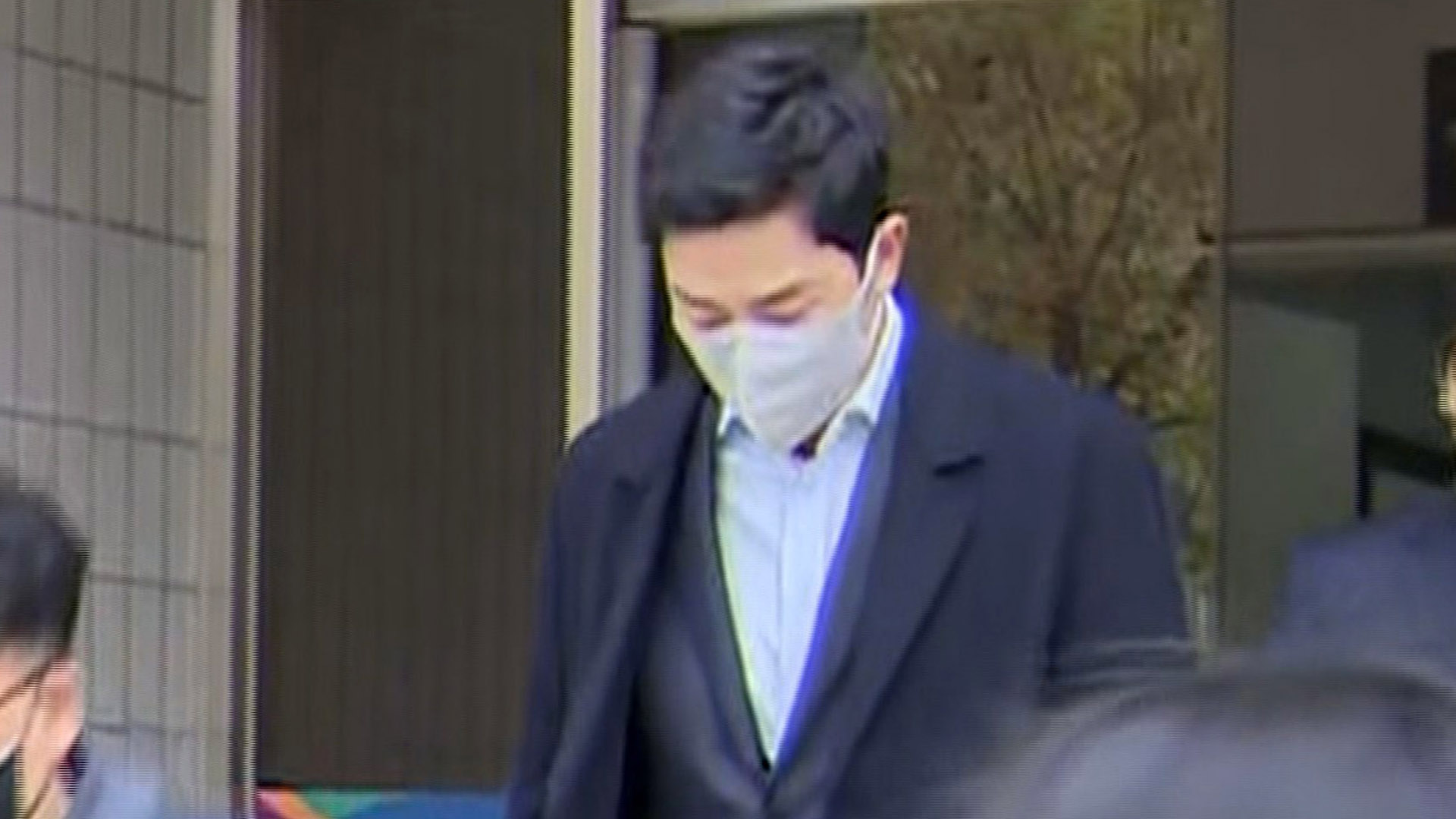 '<em class='find'성유리</em 해외 온라인카지노 벳위즈' 안성현 또 구속위기…영장 재청구